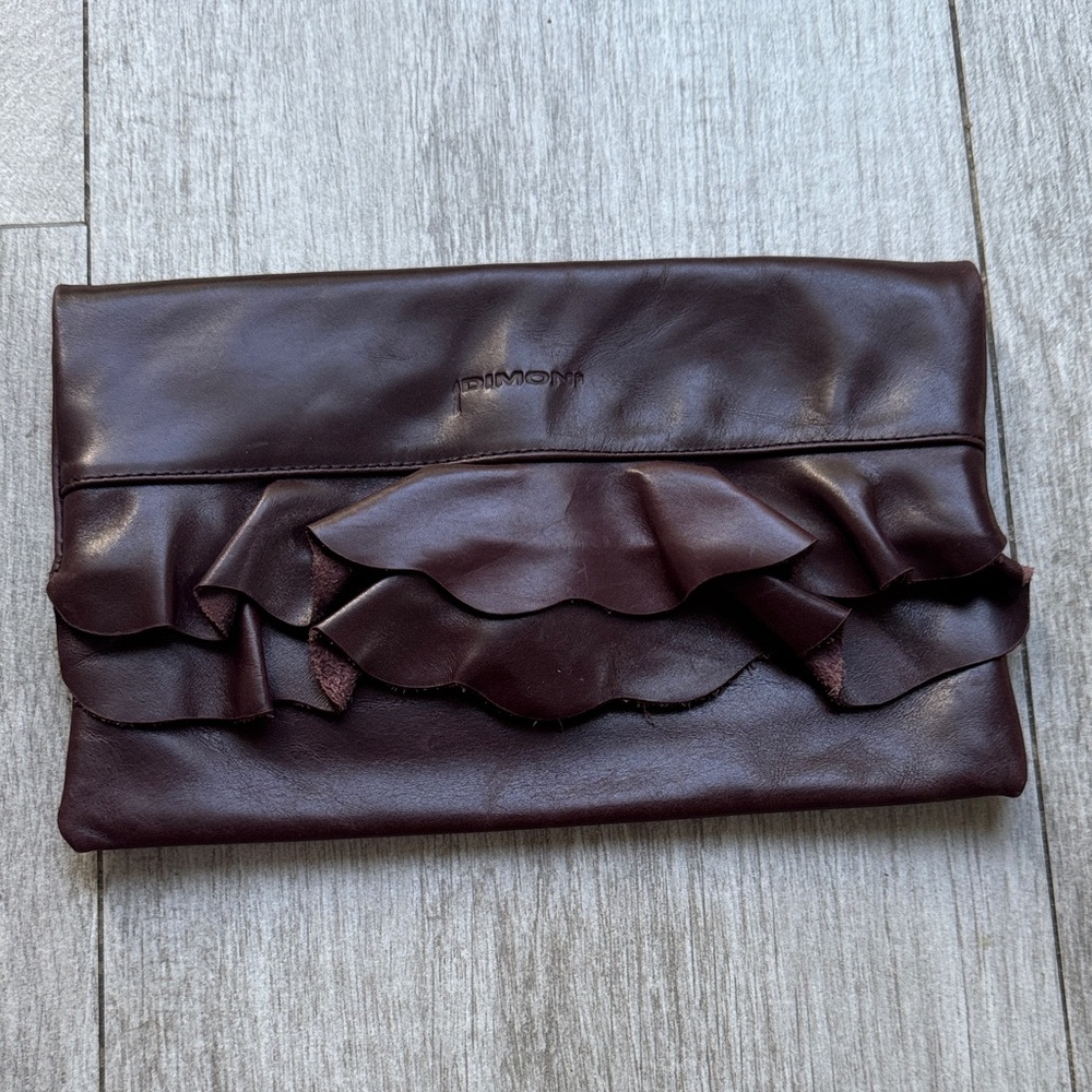 Dimoni Elegant Dark Burgundy Leather Clutch with Ruffle Detail 2000s vintage